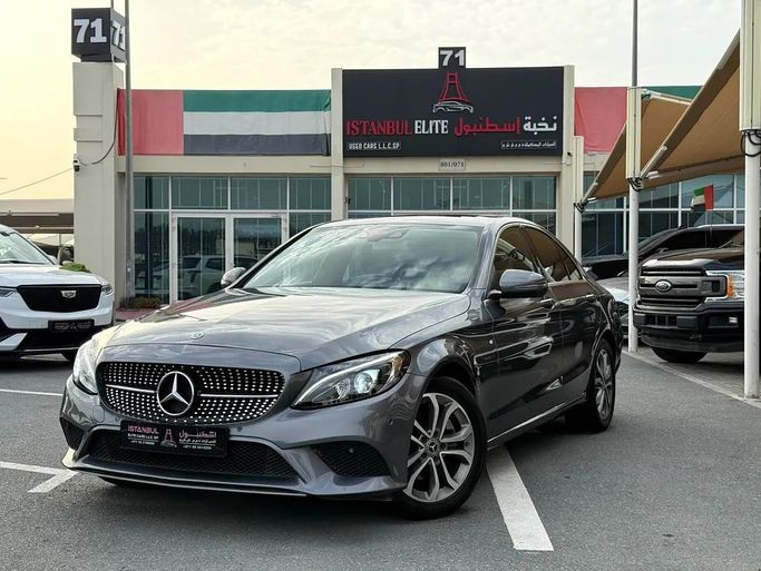 Подержанный ⁦Mercedes-Benz C-Class 200 IV (W205), 2.0 л, 2018⁩ в ОАЭ, Шарджа от Istanbul Elite Used Cars Серый цвет. Корейская | AUTO.AE | Объявление #284238