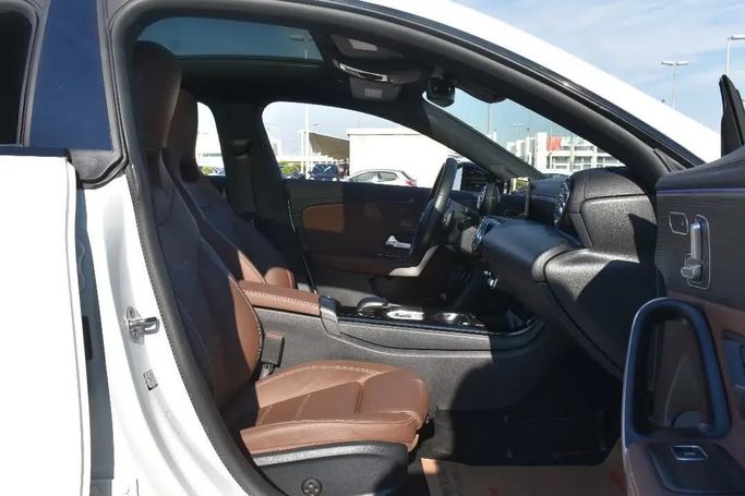 Used Mercedes-Benz CLA 250 II (C118, X118), 2.0 l, 2020 in Sharjah by Alfaris Used Cars, White color. Other | AUTO.AE