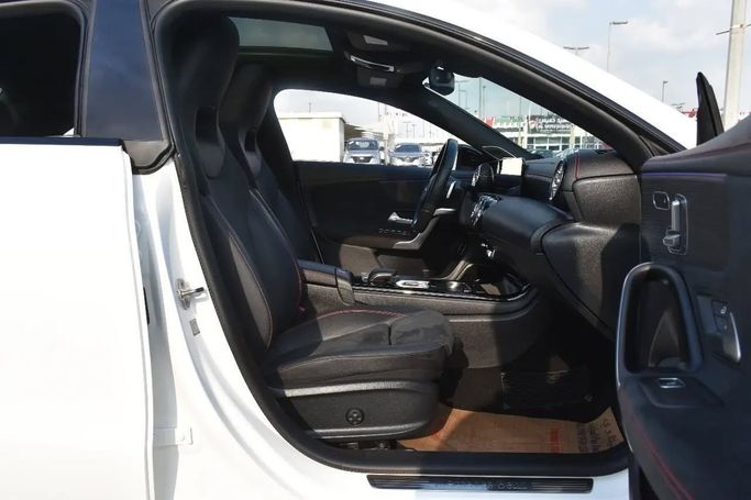 Used Mercedes-Benz CLA 250 II (C118, X118), 2.0 l, 2020 in Sharjah by Alfaris Used Cars, White color. Other | AUTO.AE