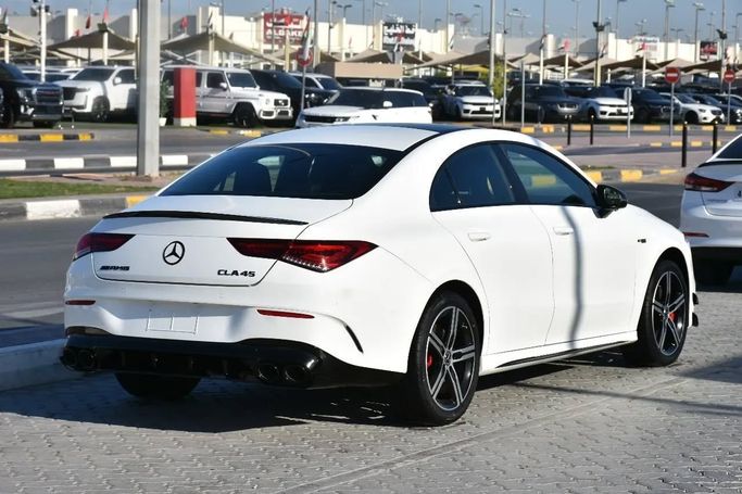 Подержанный Mercedes-Benz CLA 250 II (C118, X118), 2.0 л, 2020 в Шардже от Alfaris Used Cars Белый цвет. Other | AUTO.AE