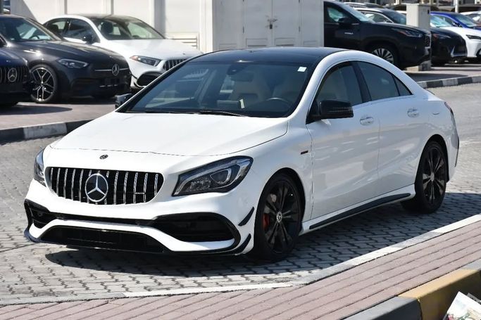 Подержанный Mercedes-Benz CLA 250 I (C117, X117) Рестайлинг, 2.0 л, 2018 в Шардже от Alfaris Used Cars Белый цвет. Other | AUTO.AE