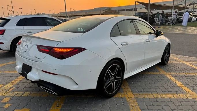 Used Mercedes-Benz CLA 250 II (C118, X118) Facelift, 2.0 l, 2024 in Sharjah by Karkuk Used Cars, White color. American Specs | AUTO.AE