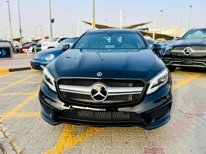 Подержанный Mercedes-Benz CLA 250 II (C118, X118), 2.0 л, 2020 в Шардже от Karkuk Used Cars Черный цвет. Канадская | AUTO.AE