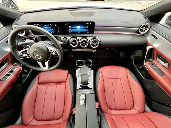 Used Mercedes-Benz CLA 250 II (C118, X118), 2.0 l, 2022 in Sharjah by Ali Abood Used Cars, White color. American Specs | AUTO.AE