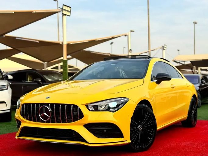 Подержанный Mercedes-Benz CLA 250 II (C118, X118), 2.0 л, 2021 в Шардже от khaled al fares Желтый цвет. Американская | AUTO.AE