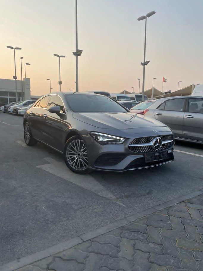 مستعملة Mercedes-Benz CLA 200 عملية فيس ليفت II (C118، X118), 1.3 l, 2025 في في الشارقة من Ishtar Used Cars، اللون رمادي. المواصفات الأمريكية | AUTO.AE | إعلان #262484