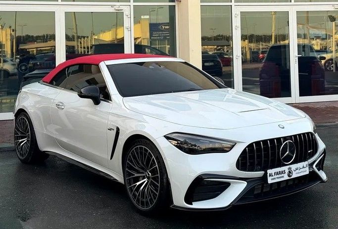 Подержанный Mercedes-Benz CLE AMG 53 AMG, 3.0 л, 2025 в Шардже от Al Faras al Thahabi Used Cars Белый цвет. Корейская | AUTO.AE