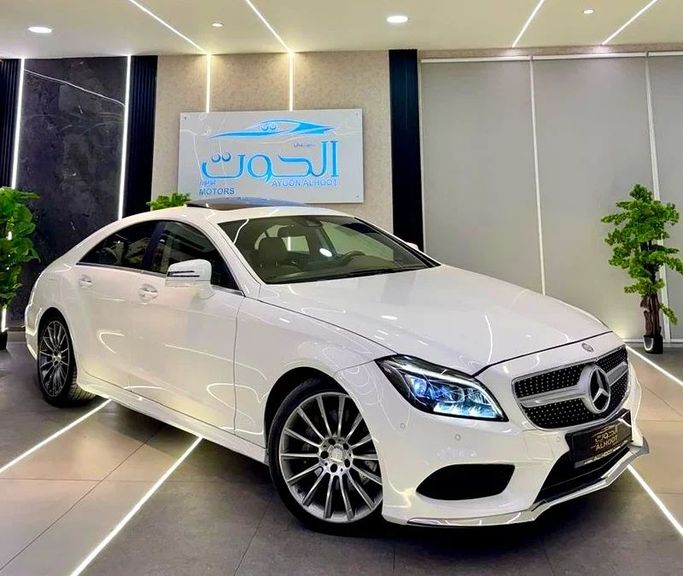 Подержанный Mercedes-Benz CLS 400 II (C218) Рестайлинг, 3.5 л, 2016 в Шардже от Ayoon Alhoot Motors Белый цвет. GCC | AUTO.AE