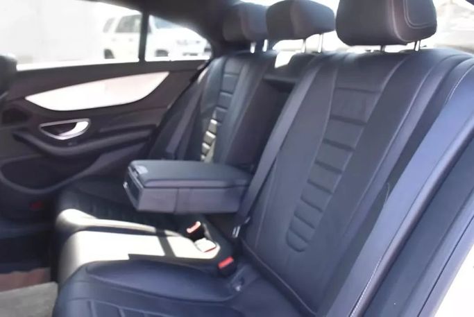 Used Mercedes-Benz CLS 450 III (C257), 3.0 l, 2019 in Sharjah by Alfaris Used Cars, White color. Other | AUTO.AE