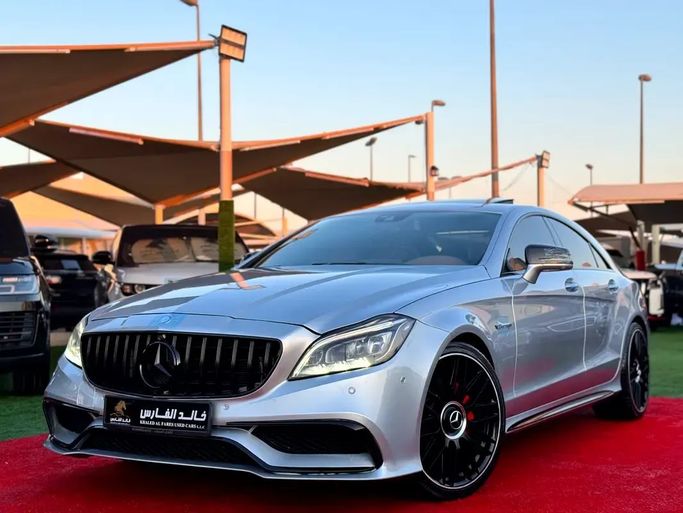 مستعملة Mercedes-Benz CLS 400 عملية شد الوجه II (C218), 3.0 l, 2016 في في الشارقة من khaled al fares، اللون رمادي. مواصفات الخليج | AUTO.AE