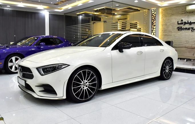 Подержанный Mercedes-Benz CLS 350 III (C257), 2.0 л, 2019 в Шардже от Honey Jidosha Used Cars Tr. Белый цвет. GCC | AUTO.AE | Объявление #273430
