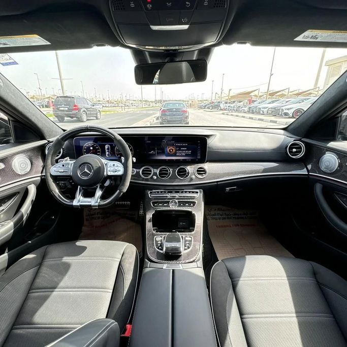 Подержанный Mercedes-Benz E-Class AMG 63 AMG S V (W213), 4.0 л, 2020 в Шардже от Alfaris Used Cars Черный цвет. Other | AUTO.AE