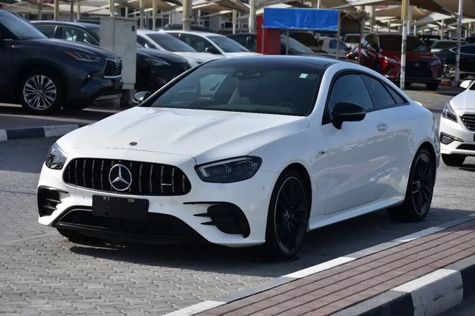 Подержанный Mercedes-Benz E-Class AMG 53 AMG V (W213) Рестайлинг, 3.0 л, 2021 в Шардже от Alfaris Used Cars Белый цвет. Other | AUTO.AE