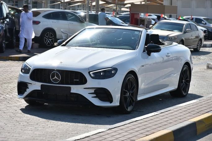 Used Mercedes-Benz E-Class AMG 53 AMG V (W213) Facelift, 3.0 l, 2023 in Sharjah by Alfaris Used Cars, White color. Other | AUTO.AE