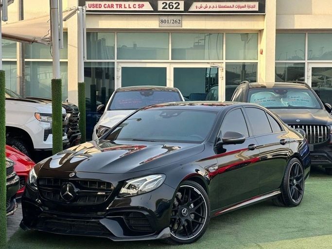 Подержанный Mercedes-Benz E-Class AMG 63 AMG S V (W213), 4.0 л, 2018 в Шардже от Noor Al Seyoh Used Cars Черный цвет. Японская | AUTO.AE
