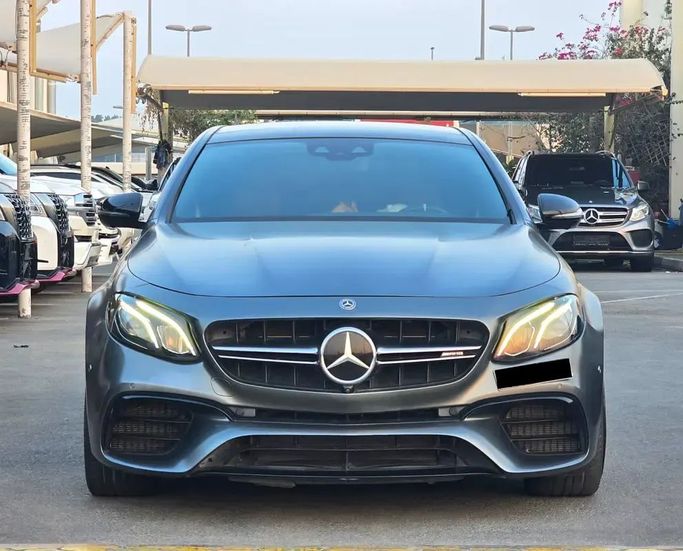 Used Mercedes-Benz E-Class AMG 63 AMG S V (W213), 4.0 l, 2018 in Sharjah by Dream Car Showroom, Grey color. European Specs | AUTO.AE