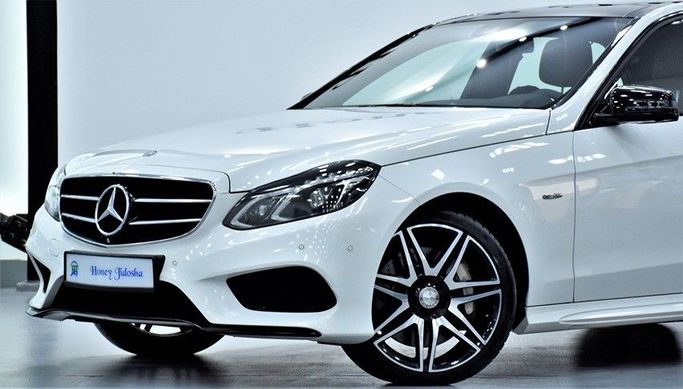 Подержанный Mercedes-Benz E-Class 500 IV (W212, S212, C207) Рестайлинг, 4.7 л, 2015 в Шардже от Honey Gidosha Used Cars Tr. Белый цвет.  | AUTO.AE