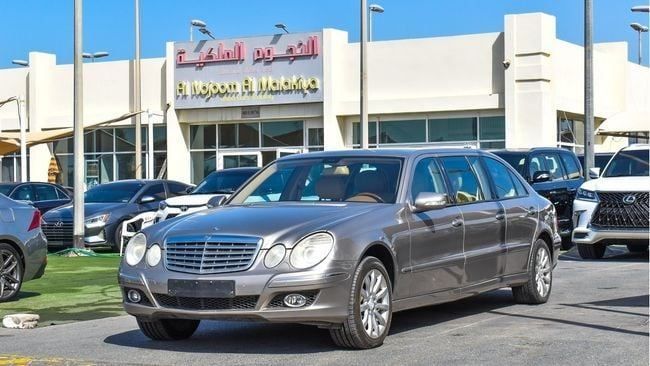Used Mercedes-Benz E-Class 500 III (W211, S211) Facelift, 5.0 l, 2009 in Sharjah by Alnujoom Al Malakiah Used Cars, Golden color. GCC Specs | AUTO.AE
