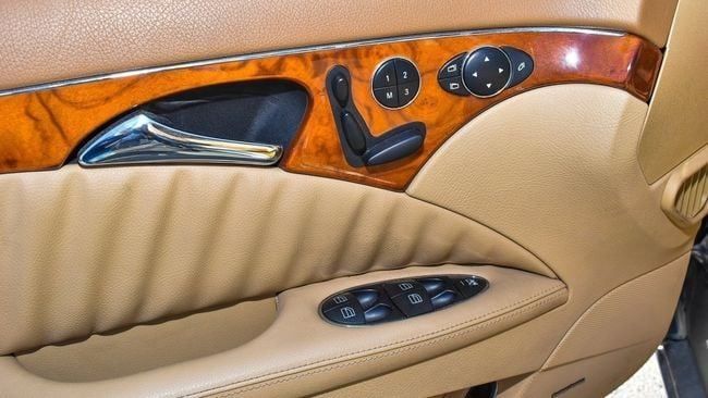 Used Mercedes-Benz E-Class 500 III (W211, S211) Facelift, 5.0 l, 2009 in Sharjah by Alnujoom Al Malakiah Used Cars, Golden color. GCC Specs | AUTO.AE