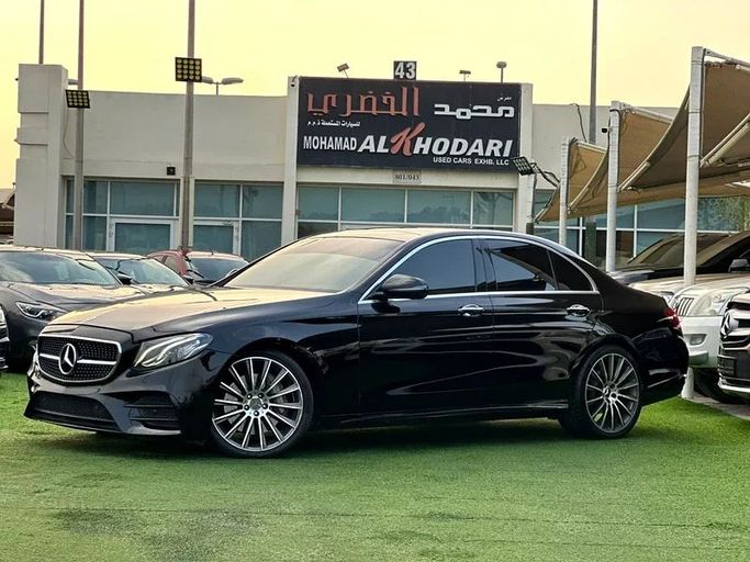 Подержанный Mercedes-Benz E-Class 300 V (W213, S213, C238), 2.0 л, 2017 в Шардже от Ahmad alkhodari Motors Черный цвет. Европейская | AUTO.AE