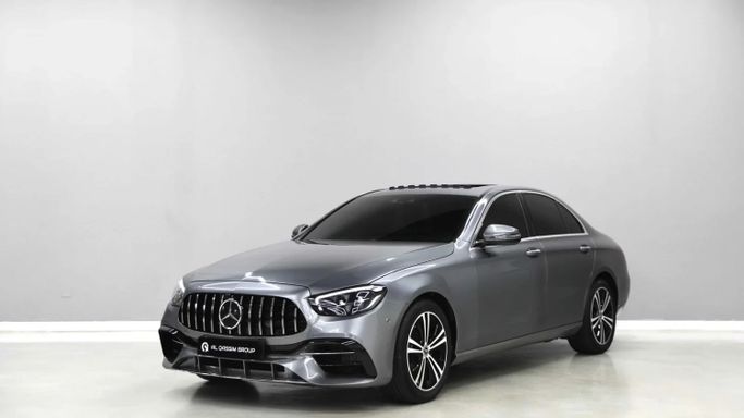 Used Mercedes-Benz E-Class 250 V (W213, S213, C238), 2.0 l, 2021 in Sharjah by Al Qassem Cars Trading, Silver color. Korean Specs | AUTO.AE