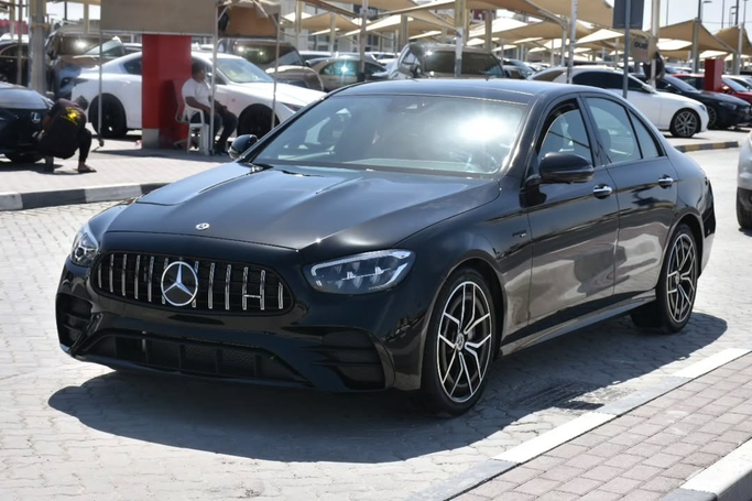 Подержанный Mercedes-Benz E-Class 350 V (W213, S213, C238) Рестайлинг, 2.0 л, 2021 в Шардже от Alfaris Used Cars Черный цвет. Other | AUTO.AE
