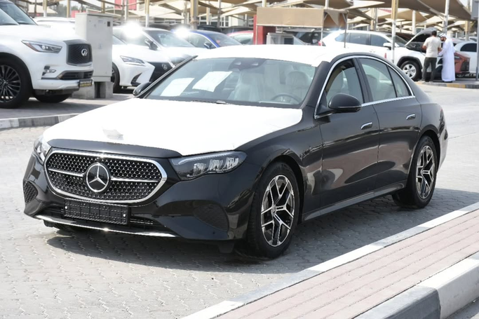 Новый Mercedes-Benz E-Class 200 VI (W214, S214), 2.0 л, 2025 в Шардже от Alfaris Used Cars Черный цвет. Other | AUTO.AE
