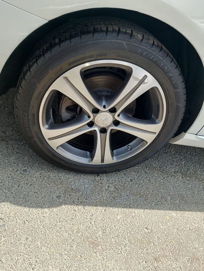 Used Mercedes-Benz E-Class 300 V (W213, S213, C238), 2.0 l, 2018 in Sharjah by Alnawras Cars, White color. Korean Specs | AUTO.AE