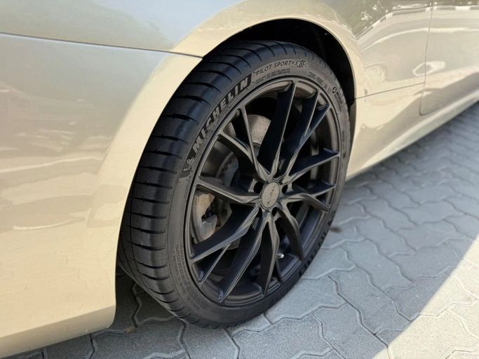 Used Mercedes-Benz E-Class 450 V (W213, S213, C238), 3.0 l, 2018 in Sharjah by Alnawras Cars, Golden color.  | AUTO.AE