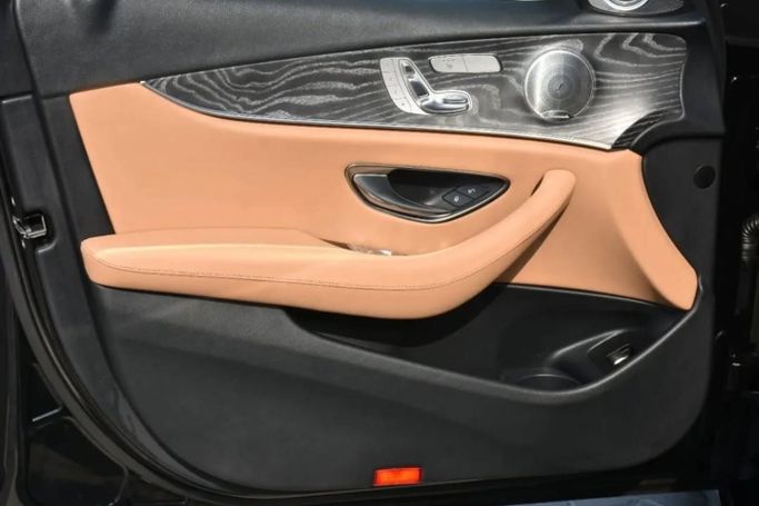 Used Mercedes-Benz E-Class 350 V (W213, S213, C238) Facelift, 2.0 l, 2021 in Sharjah by Alfaris Used Cars, Black color. Other | AUTO.AE
