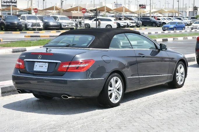 Подержанный Mercedes-Benz E-Class 350 IV (W212, S212, C207), 3.5 л, 2011 в Шардже от Alfaris Used Cars Серый цвет. Other | AUTO.AE