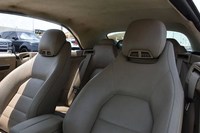 Подержанный Mercedes-Benz E-Class 350 IV (W212, S212, C207), 3.5 л, 2011 в Шардже от Alfaris Used Cars Серый цвет. Other | AUTO.AE