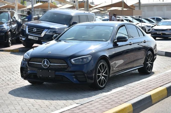 Used Mercedes-Benz E-Class 300 V (W213, S213, C238) Facelift, 2.0 l, 2021 in Sharjah by Alfaris Used Cars, Blue color. Other | AUTO.AE