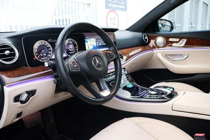 Used Mercedes-Benz E-Class 300 V (W213, S213, C238), 2.0 l, 2018 in Sharjah by Al Rukin Al Saudi, White color. American Specs | AUTO.AE