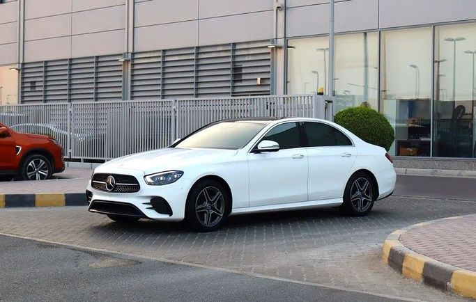 Used Mercedes-Benz E-Class 250 V (W213, S213, C238) Facelift, 2.0 l, 2023 in Sharjah by Al Rukin Al Saudi, White color. GCC Specs | AUTO.AE