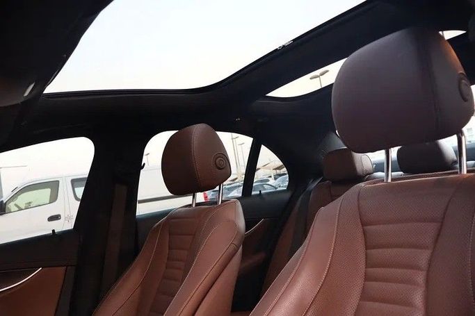 Used Mercedes-Benz E-Class 250 V (W213, S213, C238) Facelift, 2.0 l, 2023 in Sharjah by Al Rukin Al Saudi, White color. GCC Specs | AUTO.AE