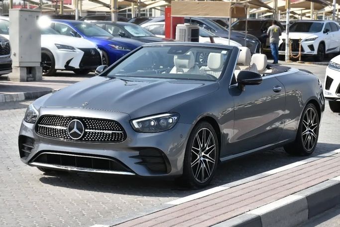 Used Mercedes-Benz E-Class 400 V (W213, S213, C238), 3.0 l, 2018 in Sharjah by Alfaris Used Cars, Grey color. Other | AUTO.AE