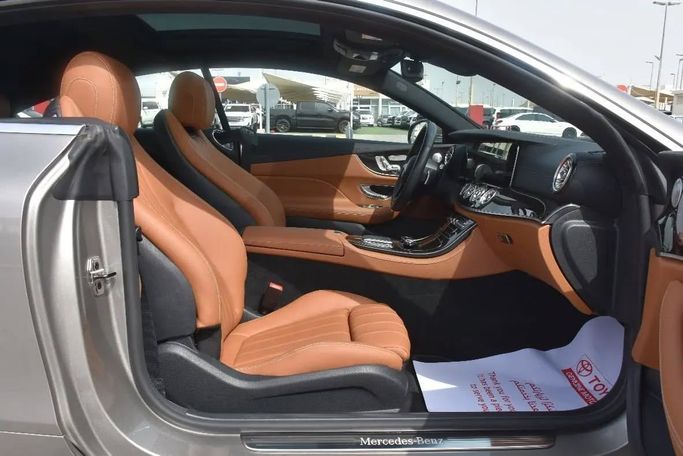 Used Mercedes-Benz E-Class 450 V (W213, S213, C238) Facelift, 3.0 l, 2021 in Sharjah by Alfaris Used Cars, Silver color. Other | AUTO.AE