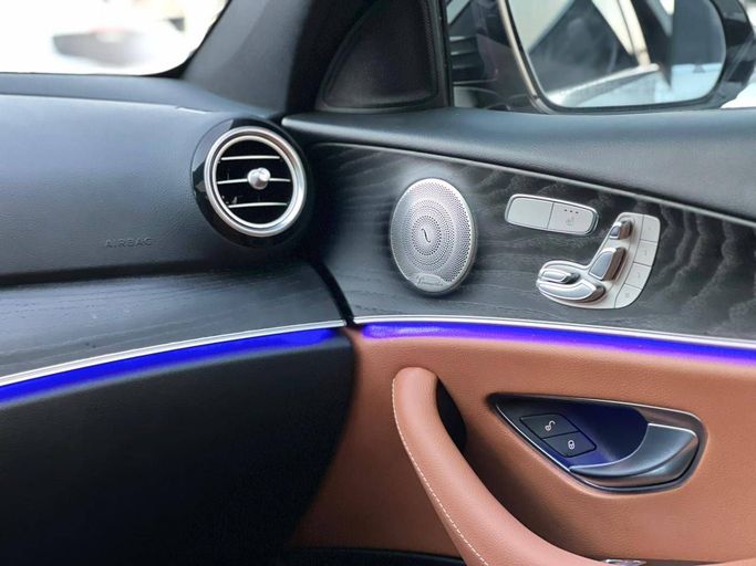 Used Mercedes-Benz E-Class 350 V (W213, S213, C238) Facelift, 2.0 l, 2022 in Sharjah by Ali Used Cars, White color. American Specs | AUTO.AE