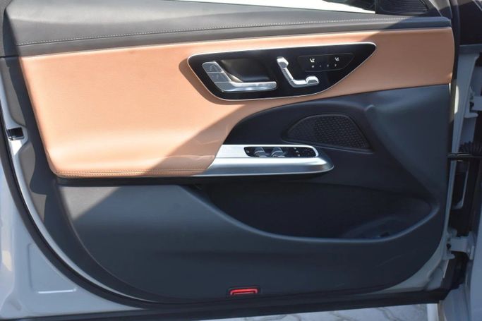 Used Mercedes-Benz E-Class 200 VI (W214, S214), 2.0 l, 2025 in Sharjah by Alfaris Used Cars, Grey color. Other | AUTO.AE