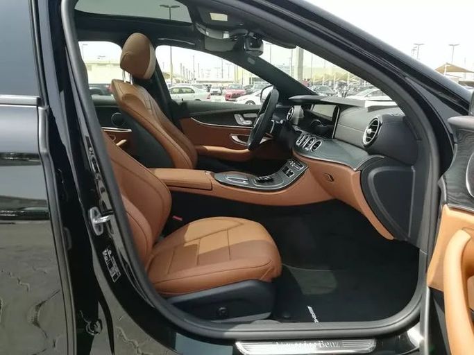 New Mercedes-Benz E-Class 200 V (W213, S213, C238) Facelift, 2.0 l, 2022 in Sharjah by Alfaris Used Cars, Black color. Other | AUTO.AE