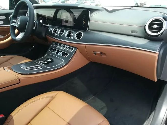 New Mercedes-Benz E-Class 200 V (W213, S213, C238) Facelift, 2.0 l, 2022 in Sharjah by Alfaris Used Cars, Black color. Other | AUTO.AE