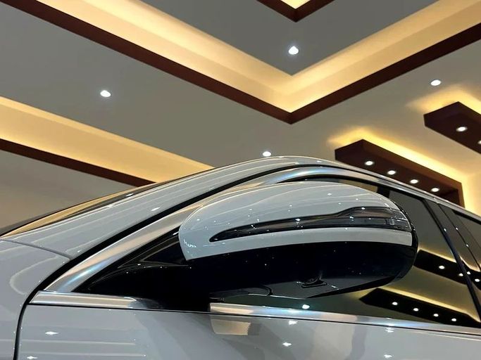 Used Mercedes-Benz E-Class 200 VI (W214, S214), 2.0 l, 2024 in Sharjah by Rebou Alfakhama, White color. Korean Specs | AUTO.AE