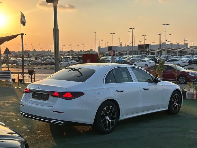New Mercedes-Benz E-Class 200 VI (W214, S214), 2.0 l, 2024 in Sharjah by Badar Used Cars, White color.  | AUTO.AE