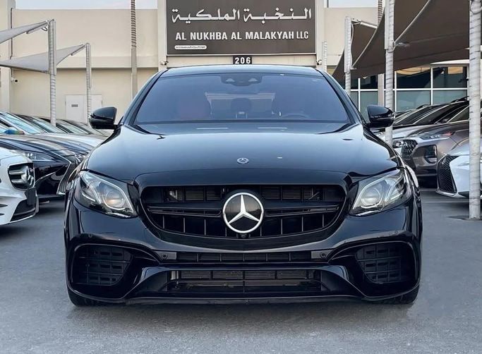 Used Mercedes-Benz E-Class 450 V (W213, S213, C238), 3.0 l, 2019 in Sharjah by Al Nukhba Al Malakyah Used Cars, Black color. American Specs | AUTO.AE
