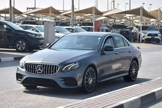 Used Mercedes-Benz E-Class 300 V (W213, S213, C238), 2.0 l, 2018 in Sharjah by Alfaris Used Cars, Grey color. Other | AUTO.AE