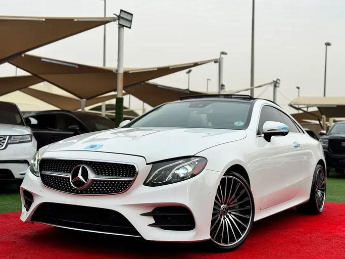 Подержанный Mercedes-Benz E-Class 400 V (W213, S213, C238), 3.0 л, 2018 в Шардже от khaled al fares Белый цвет. Американская | AUTO.AE