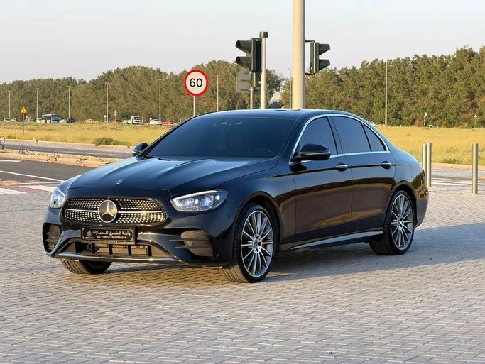 مستعملة Mercedes-Benz E-Class 350 V (W213, S213, S213, C238) فيس ليفت, 2.0 l, 2021 في في الشارقة من Wahat Al Sharq  Car Showroom، اللون أسود. المواصفات اليابانية | AUTO.AE | إعلان #272319