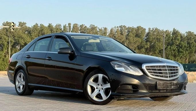 Подержанный Mercedes-Benz E-Class 200 IV (W212, S212, C207) Рестайлинг, 2.0 л, 2014 в Шардже от Laqtah Used Cars Черный цвет. GCC | AUTO.AE | Объявление #272759