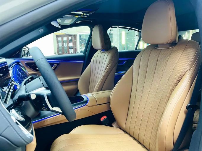 Used Mercedes-Benz E-Class 300 L VI (W214, S214), 2.0 l, 2026 in UAE, Sharjah by Speedcars, Grey color. GCC Specs | AUTO.AE | Listing #295650 — photo 12 of 18